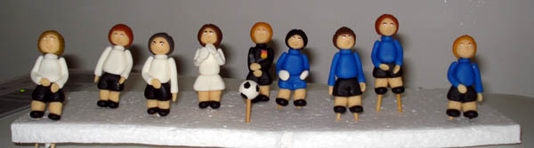 Decoração para bolo de aniversário luluca1.jpg, 33kB